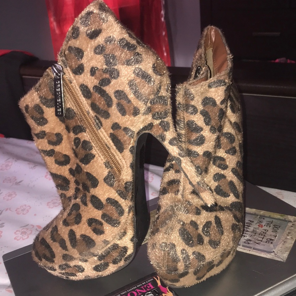 Women bootie